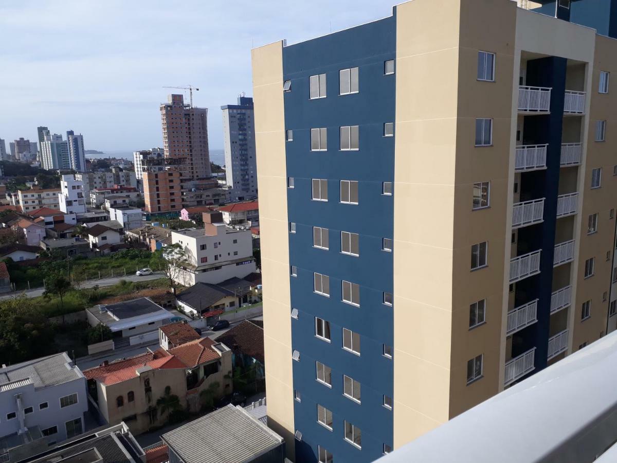 Apto De Praia Fiji 1108 Picarras Bilik gambar